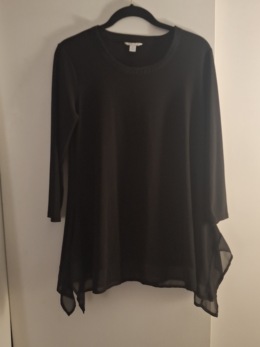 Cato Black Chiffon-Hem Women's Top